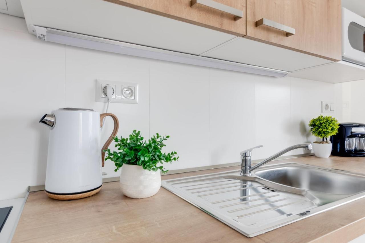 Lejlighed Modern, Bright And Spacious *