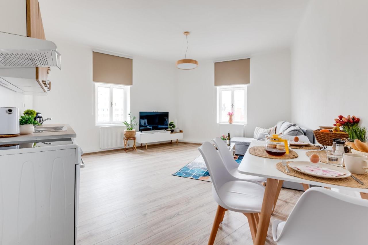Lejlighed Modern, Bright And Spacious Prag